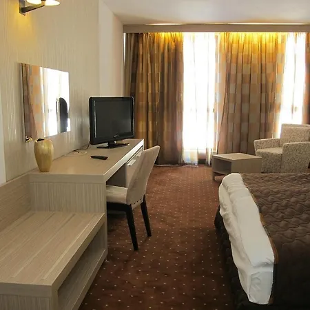 ホテル Radina's Way ボロヴェッツ