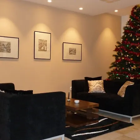 Radina's Way Боровец