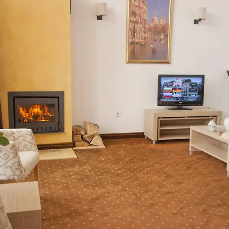 Radina's Way ホテル 4*