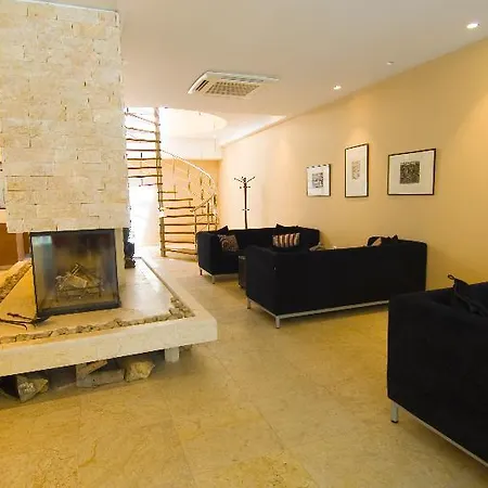 ホテル Radina's Way