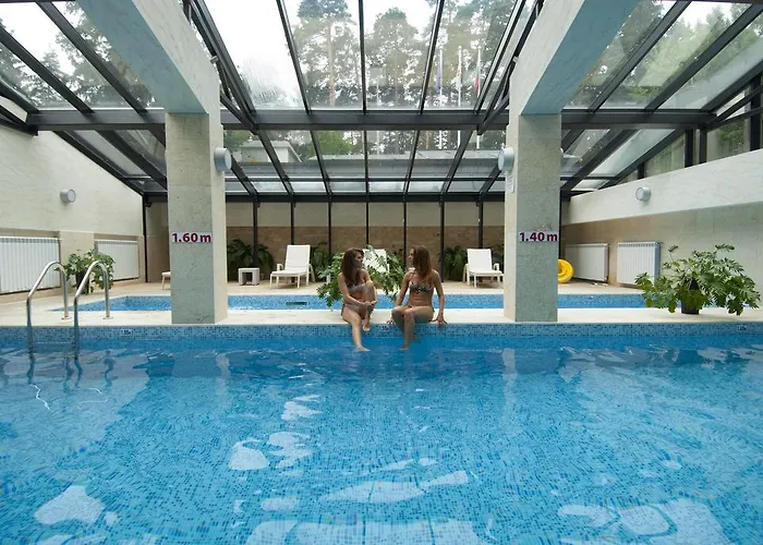 Radina's Way Hotel Borowec